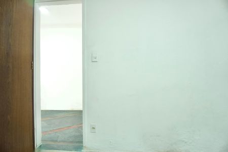 Casa para alugar com 60m², 2 quartos e sem vaga