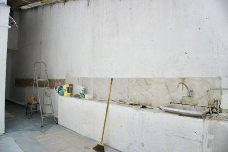 Casa para alugar com 60m², 2 quartos e sem vaga