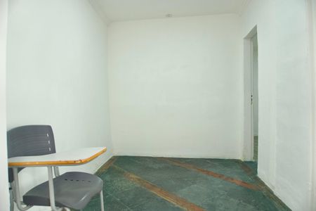 Casa para alugar com 60m², 2 quartos e sem vaga