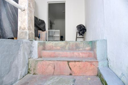 Casa para alugar com 60m², 2 quartos e sem vaga