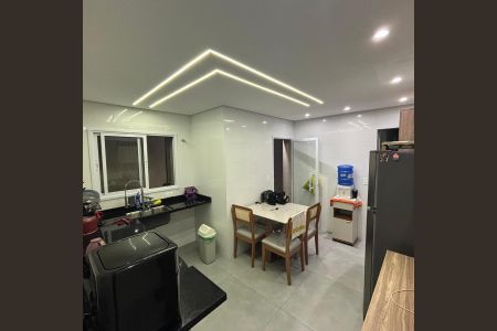 Casa à venda com 2 quartos, 107m² em Vila Lutécia, Santo André