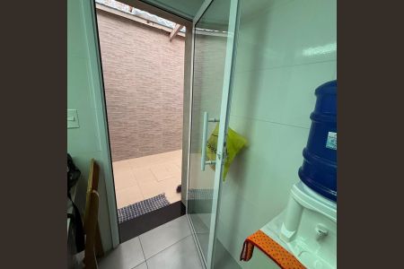 Casa à venda com 2 quartos, 107m² em Vila Lutécia, Santo André