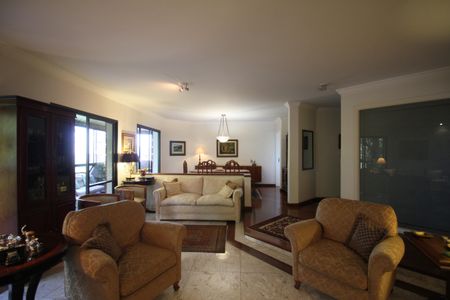 Apartamento à venda com 189m², 3 quartos e 2 vagasSala