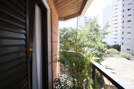 Apartamento à venda com 189m², 3 quartos e 2 vagasSacada Suite