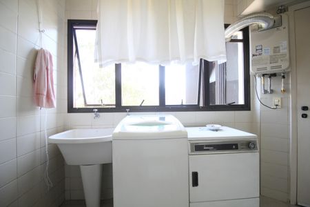 Apartamento à venda com 189m², 3 quartos e 2 vagasÁrea de Serviço