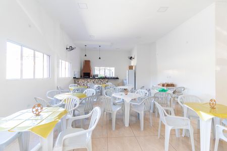 Apartamento para alugar com 46m², 2 quartos e 1 vagaÁrea comum - Salão de festas