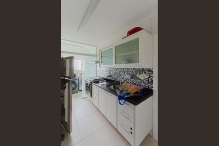 Apartamento à venda com 100m², 3 quartos e 2 vagasCozinha