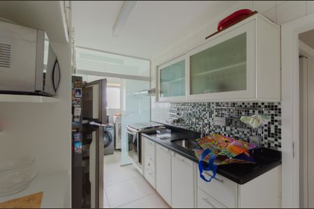 Apartamento à venda com 100m², 3 quartos e 2 vagasCozinha