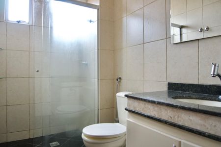 Apartamento para alugar com 240m², 5 quartos e 3 vagas Apartamento para alugar com 240m², 5 quartos e 3 vagasBanheiro da Suíte 2