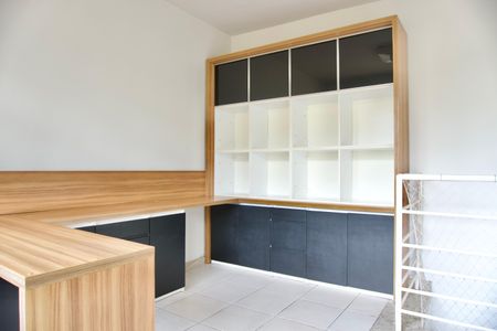 Apartamento para alugar com 240m², 5 quartos e 3 vagas Apartamento para alugar com 240m², 5 quartos e 3 vagasSala 2