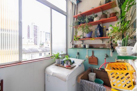 Apartamento à venda com 70m², 2 quartos e 1 vaga Apartamento à venda com 70m², 2 quartos e 1 vagaÁrea de Serviço