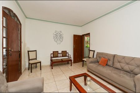 Casa para alugar com 300m², 2 quartos e 2 vagasSala de Estar