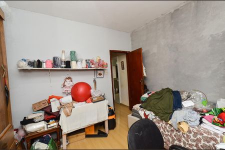 Casa para alugar com 300m², 2 quartos e 2 vagasQuarto 2