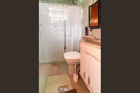 Casa para alugar com 300m², 2 quartos e 2 vagasBanheiro