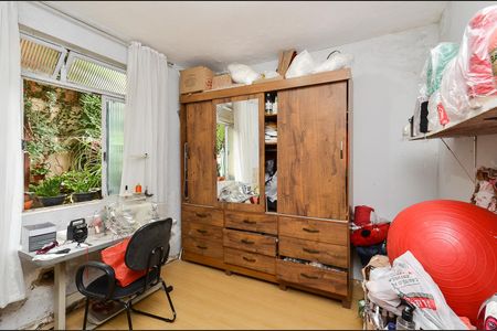 Casa para alugar com 300m², 2 quartos e 2 vagasQuarto 2