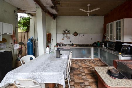 Casa para alugar com 300m², 2 quartos e 2 vagasCozinha Externa