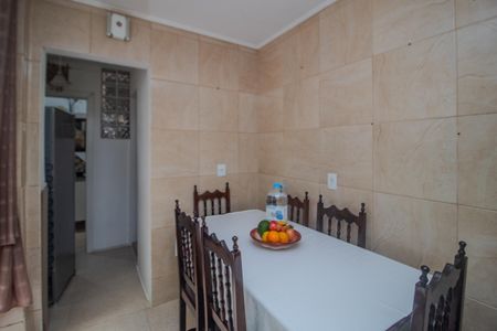 Cozinha de apartamento à venda com 2 quartos, 90m² em Menino Deus, Porto Alegre