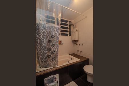 Apartamento à venda com 90m², 2 quartos e sem vaga Apartamento à venda com 90m², 2 quartos e sem vagaBanheiro