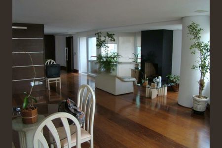 Apartamento para alugar com 3 quartos, 224m² em Vila Andrade, São Paulo