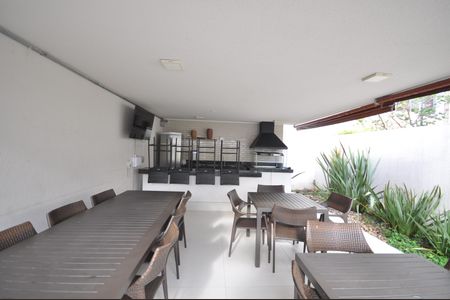 Apartamento à venda com 80m², 2 quartos e 2 vagasÁrea comum - Churrasqueira