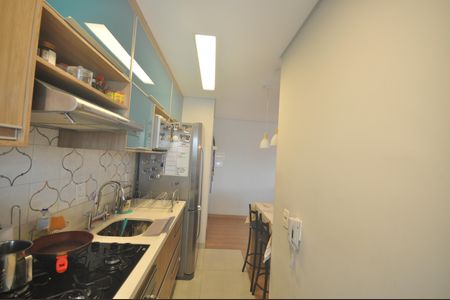 Apartamento à venda com 80m², 2 quartos e 2 vagasCozinha