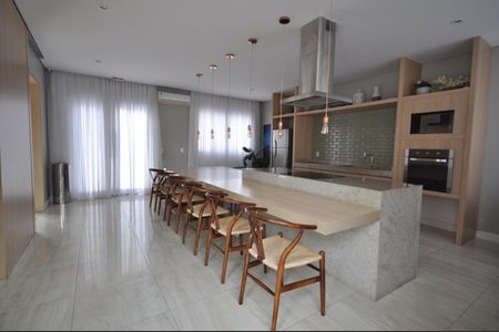 Apartamento à venda com 80m², 2 quartos e 2 vagasEspaço Gourmet