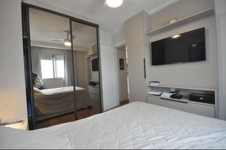 Apartamento à venda com 80m², 2 quartos e 2 vagasSuíte