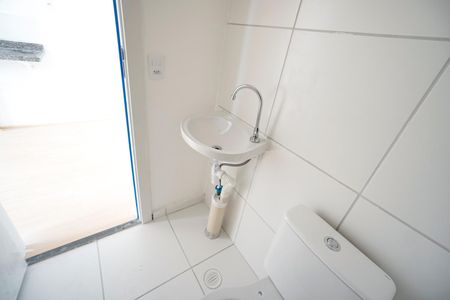 Banheiro Social de apartamento à venda com 1 quarto, 24m² em Tatuapé, São Paulo