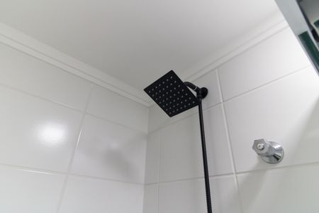 Apartamento à venda com 58m², 2 quartos e 1 vaga Apartamento à venda com 58m², 2 quartos e 1 vagaBanheiro Social