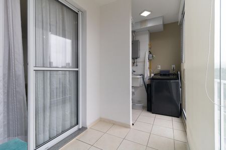 Apartamento à venda com 58m², 2 quartos e 1 vaga Apartamento à venda com 58m², 2 quartos e 1 vagaVaranda da Sala