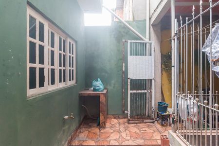 Casa para alugar com 44m², 2 quartos e 1 vagaEntrada