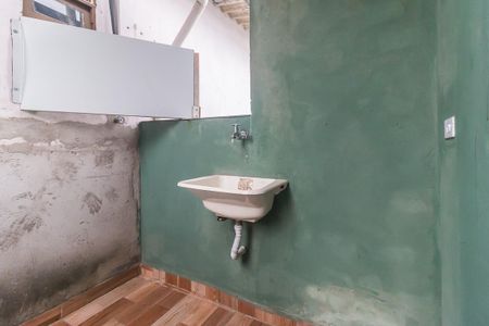 Casa para alugar com 44m², 2 quartos e 1 vagaÁrea de Serviço