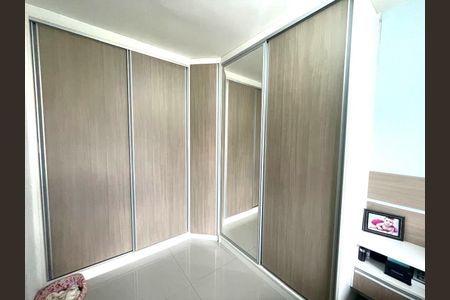 Apartamento à venda com 54m², 2 quartos e 1 vaga