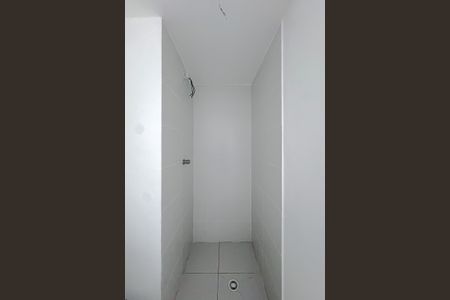 Apartamento para alugar com 27m², 1 quarto e sem vagaBanheiro da Suíte