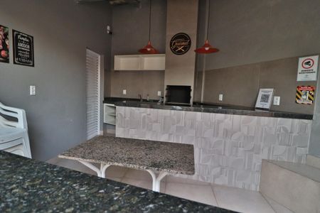 Apartamento para alugar com 50m², 2 quartos e 1 vagaÁrea comum - Churrasqueira
