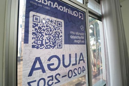 Apartamento para alugar com 50m², 2 quartos e 1 vagaPlaquinha