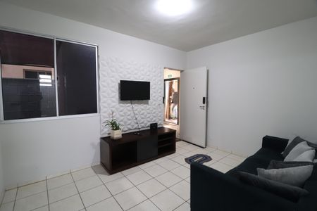 Sala de apartamento para alugar com 2 quartos, 50m² em Shopping Park, Uberlândia
