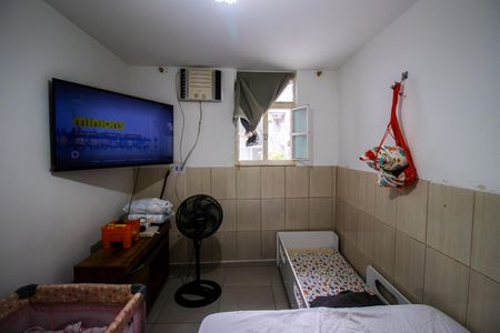 Quarto 2 de casa à venda com 4 quartos, 75m² em Penha, Rio de Janeiro