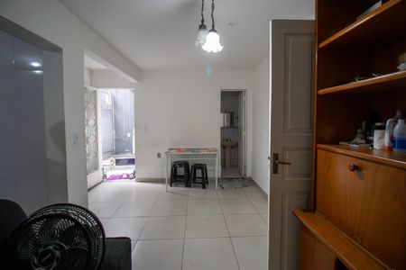 Sala de casa à venda com 4 quartos, 75m² em Penha, Rio de Janeiro