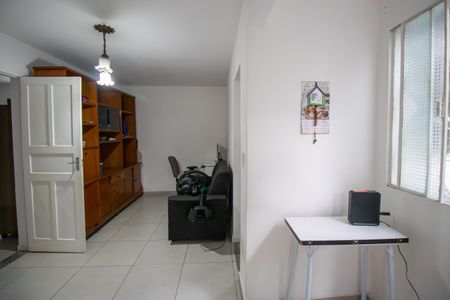 Sala de casa à venda com 4 quartos, 75m² em Penha, Rio de Janeiro