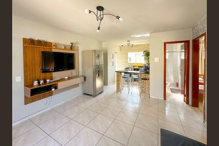 Sala  de apartamento para alugar com 2 quartos, 55m² em Ingleses do Rio Vermelho, Florianópolis