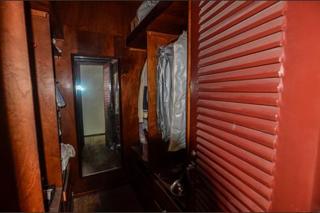 Casa para alugar com 1000m², 6 quartos e 3 vagasCloset do Quarto 6