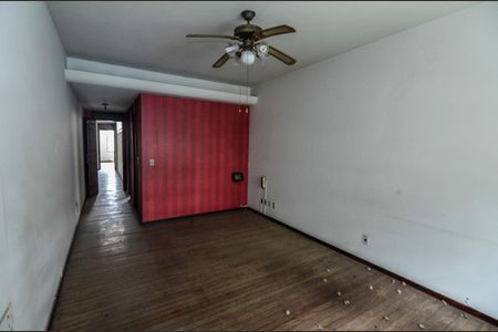 Casa para alugar com 1000m², 6 quartos e 3 vagasQuarto 6