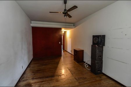 Casa para alugar com 1000m², 6 quartos e 3 vagasQuarto 5