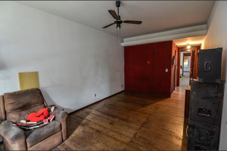 Casa para alugar com 1000m², 6 quartos e 3 vagasQuarto 5