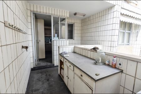 Casa para alugar com 1000m², 6 quartos e 3 vagasÁrea de Serviço