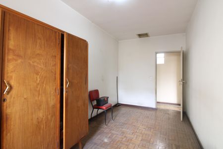 Casa à venda com 300m², 6 quartos e sem vagaQuarto 2 casa 1