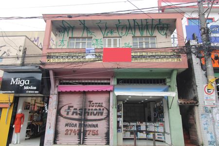 Casa à venda com 300m², 6 quartos e sem vagafachada