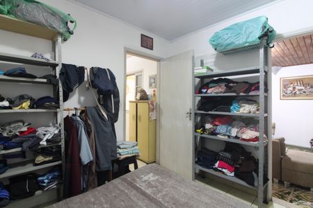 Casa à venda com 300m², 6 quartos e sem vagaquarto 1 casa 2