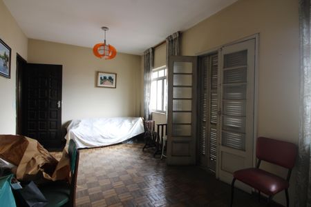 Casa à venda com 300m², 6 quartos e sem vagaQuarto 1 casa 1